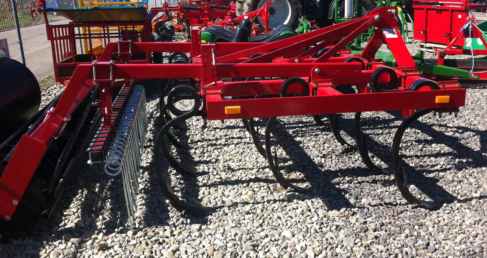 MTL 3m Pigtail Ripper cultivator McLaren Tractors