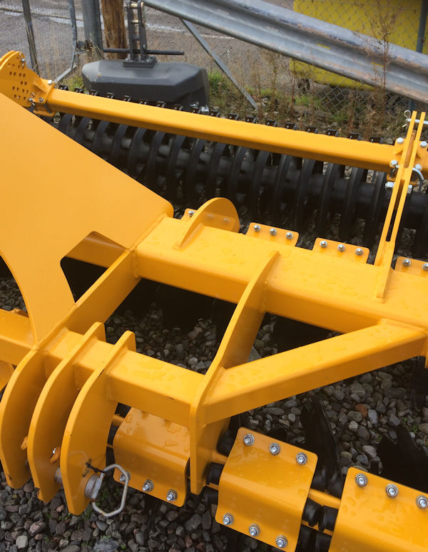 Staltech 3m Compact disc harrow for sale 8 McLaren Tractors