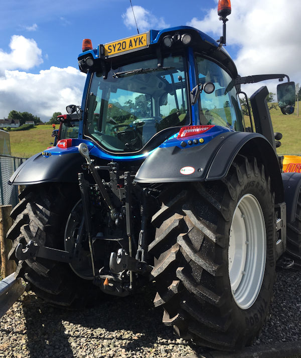 Valtra N134 145hp tractor with loader for sale 2 McLaren Tractors
