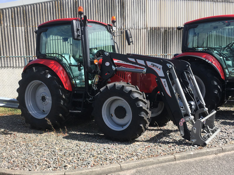 McCormick X5.085 90hp 4wd tractor with loader 2022 model for sale