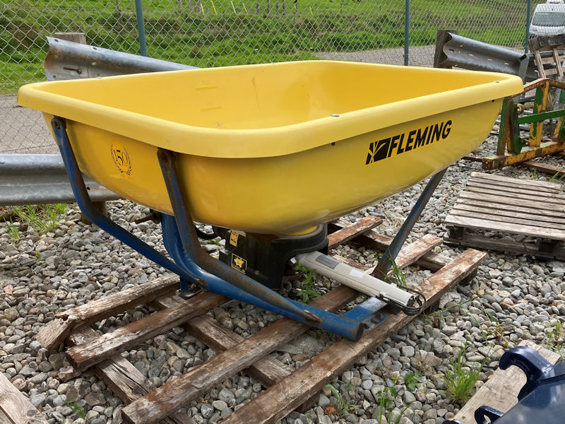 Fleming FSW800 800 litre wagtail fertiliser spreader for sale